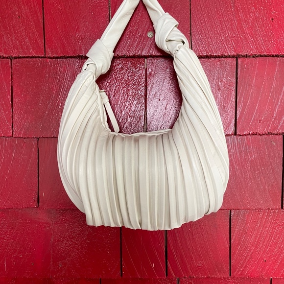 Australian BILLINI Effie Shoulder/Hand Bag - Ivory Cream - Picture 5 of 6
